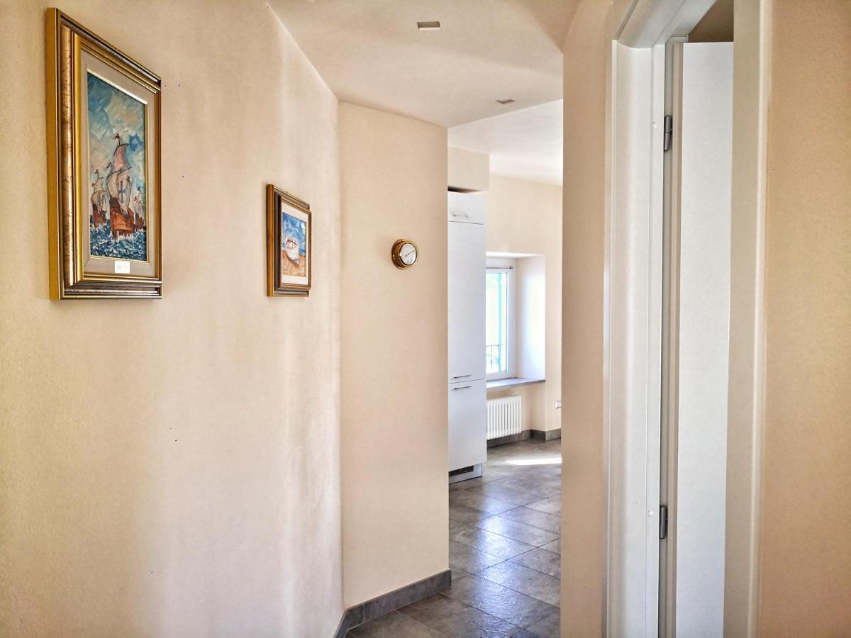 Appartamento Deluxe Con Terrazza Sul Mare Savona Exterior foto