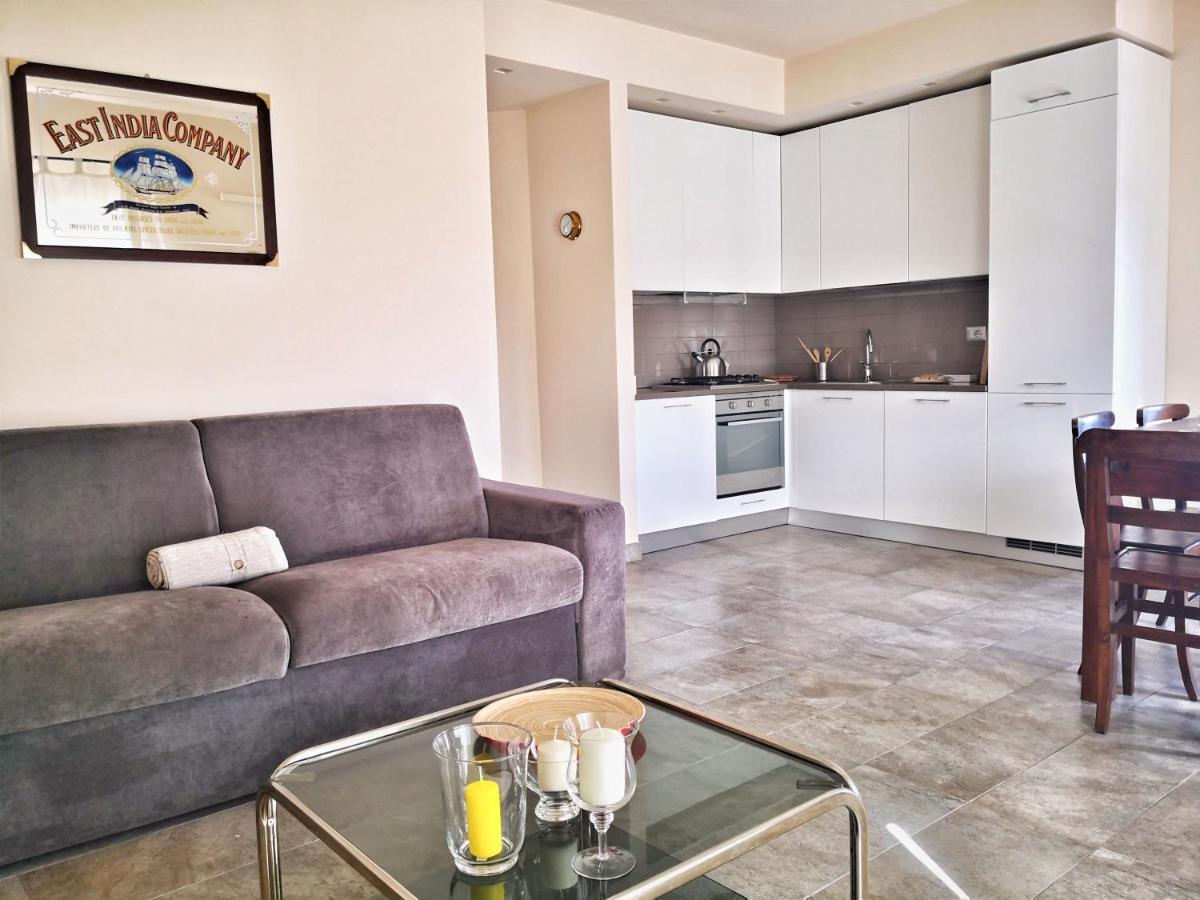 Appartamento Deluxe Con Terrazza Sul Mare Savona Exterior foto