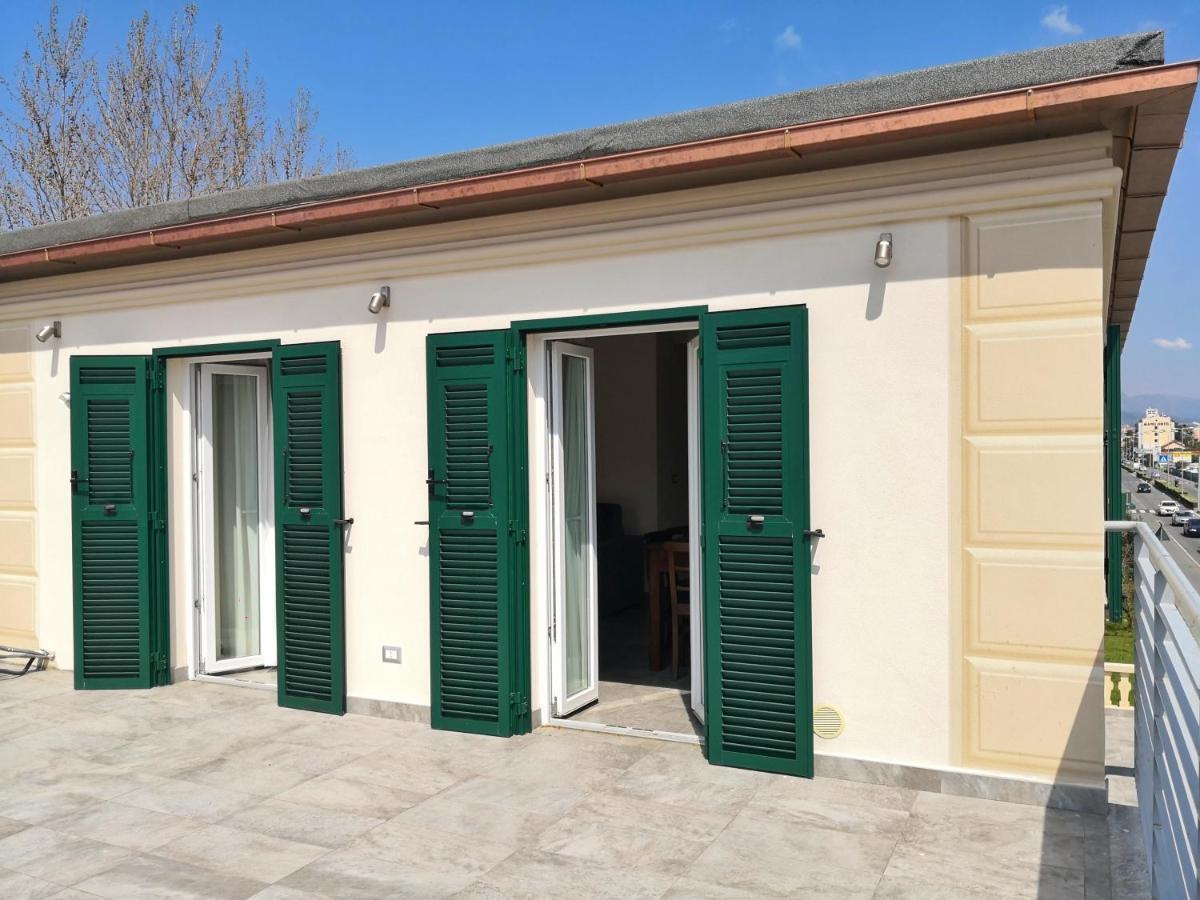 Appartamento Deluxe Con Terrazza Sul Mare Savona Exterior foto